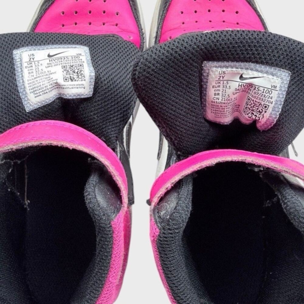 Nike High Top Sneakers – Youth 2Y – Black/White/Hot Pink - Picture 9 of 9
